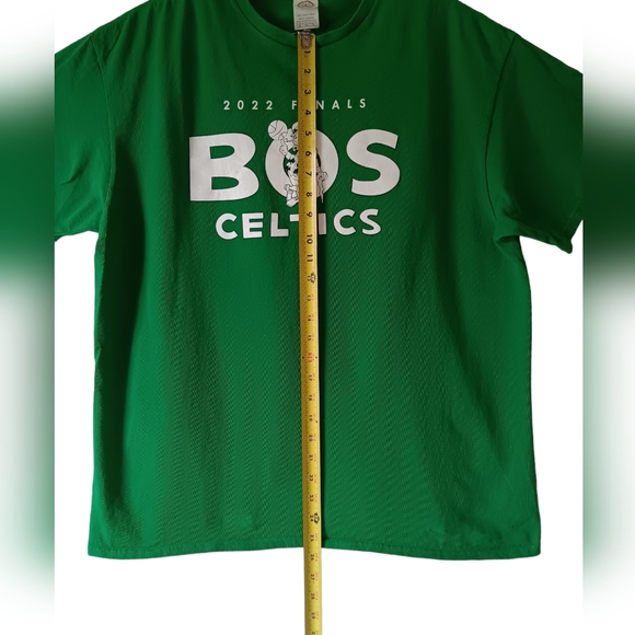 Boston Celtics 2022 Finals men's green short-sleeve graphic t-shirt size XL - Picture 5 of 8